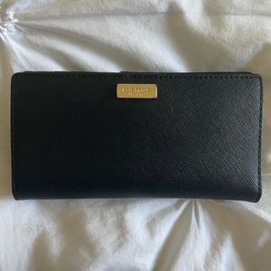 Kate Spade | Large Slim Bifold Wallet